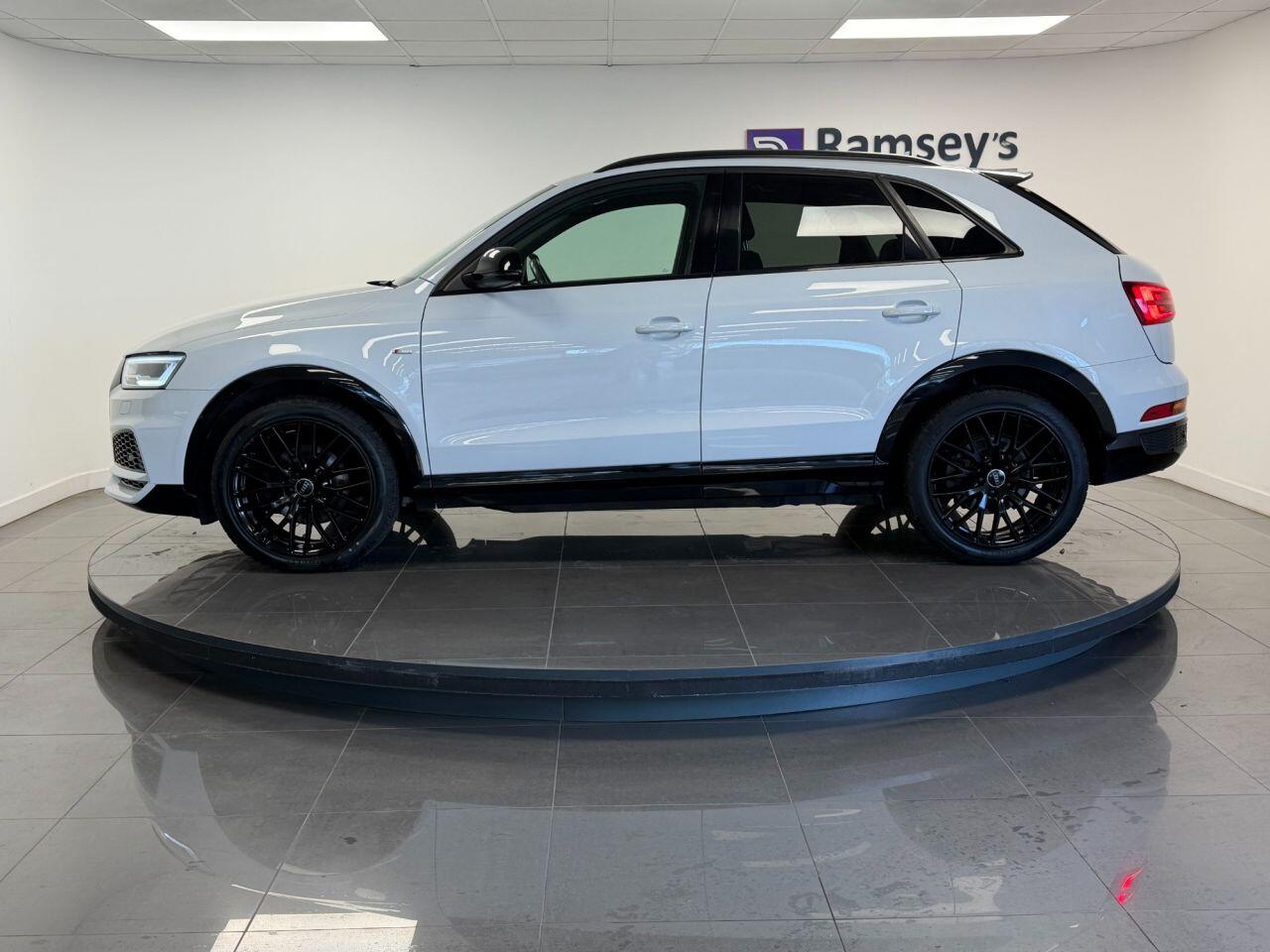 Used Audi Q3 2017 for sale - 76701609: Photo 6