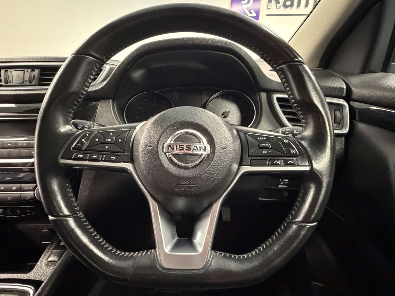 Used Nissan Qashqai 2017 for sale - 77506000: Photo 20