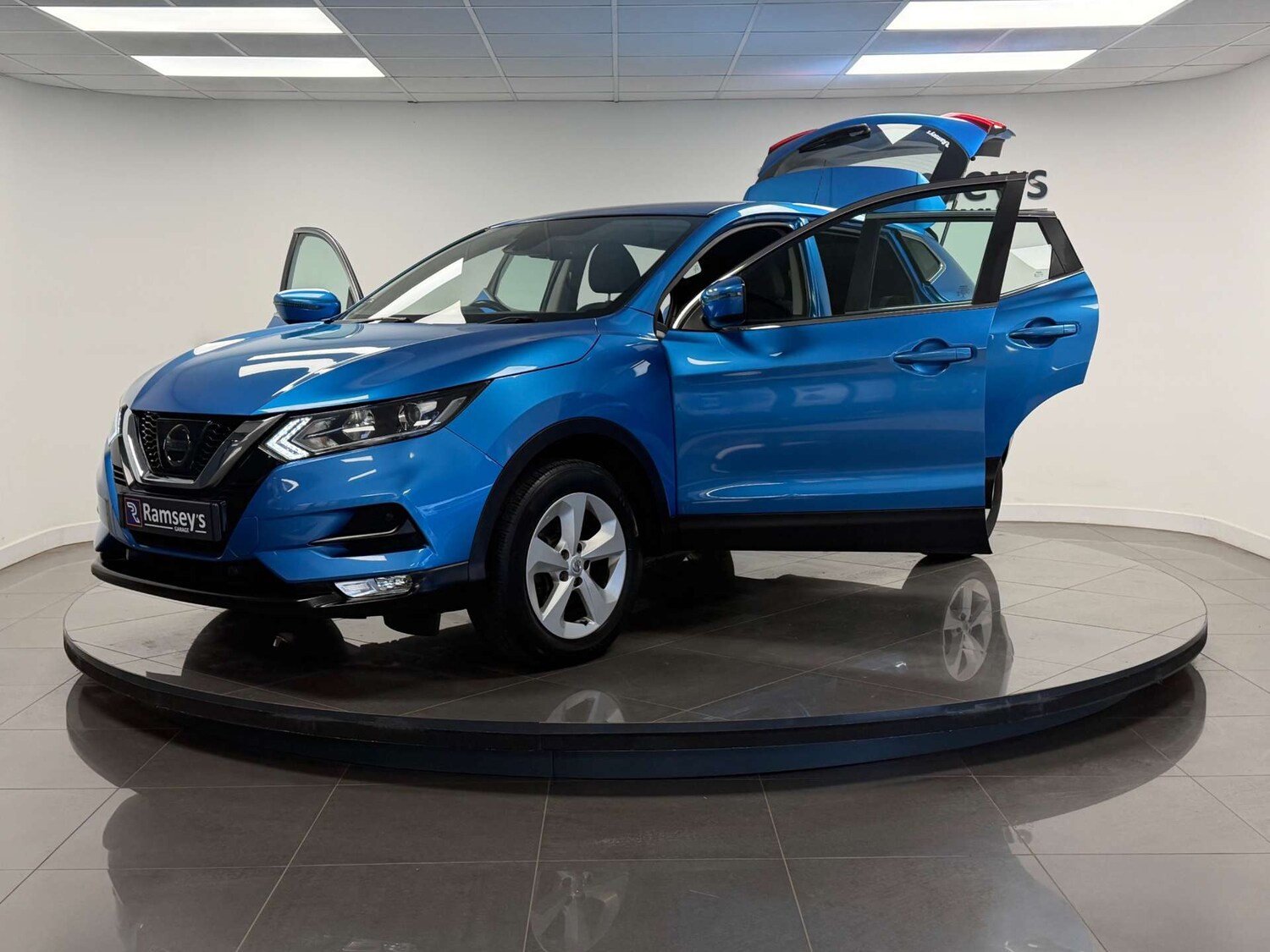 Used Nissan Qashqai 2017 for sale - 77506000: Photo 28