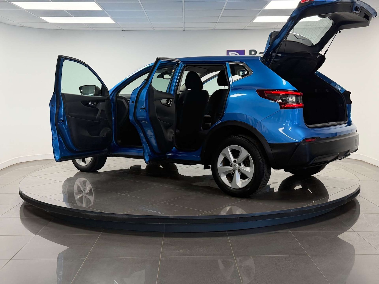 Used Nissan Qashqai 2017 for sale - 77506000: Photo 30