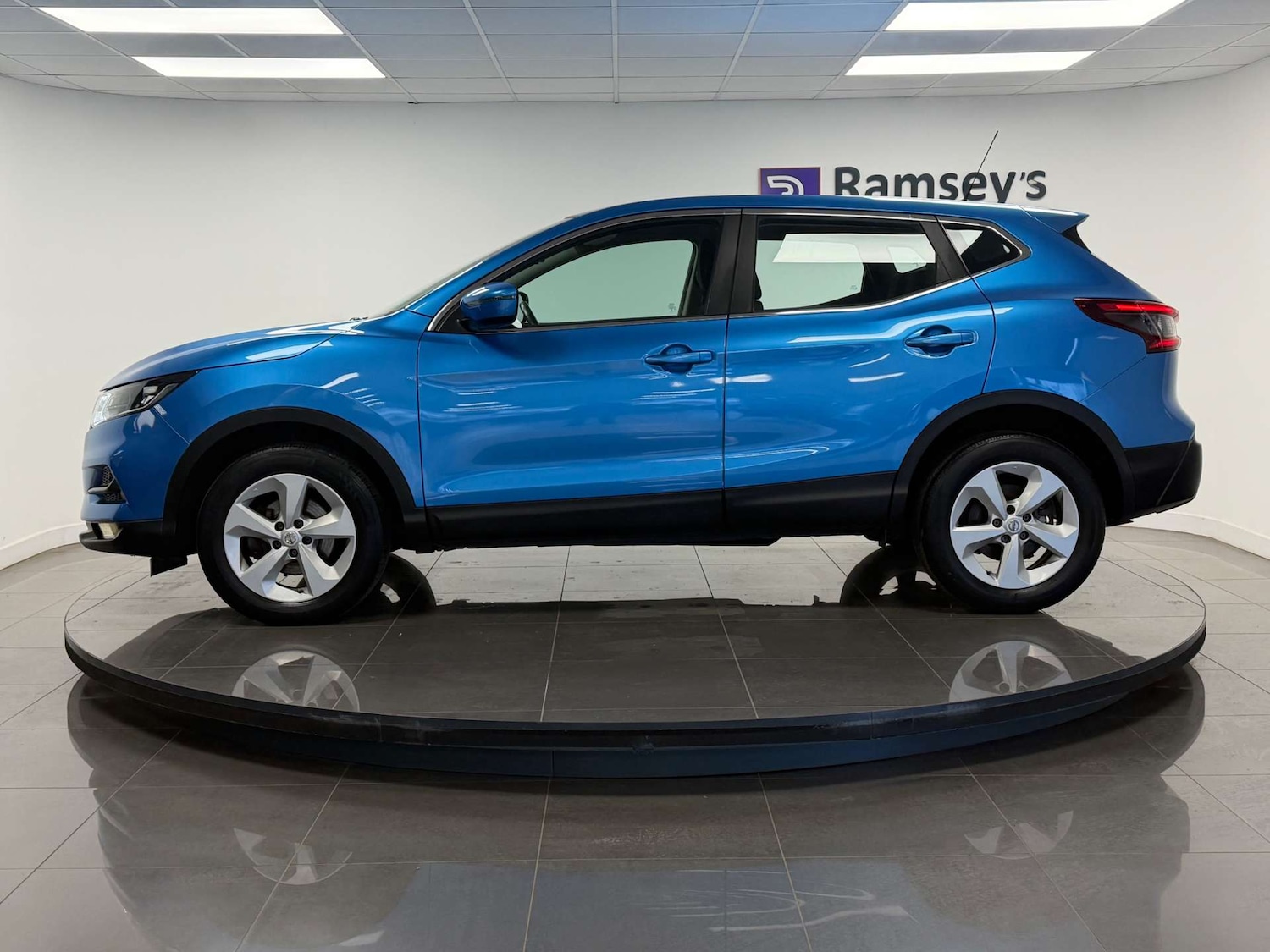 Used Nissan Qashqai 2017 for sale - 77506000: Photo 7