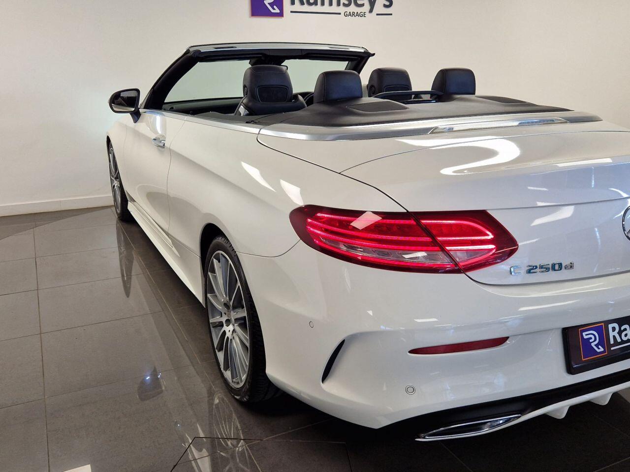 Used Mercedes-Benz C Class 2017 for sale - 76562502: Photo 31