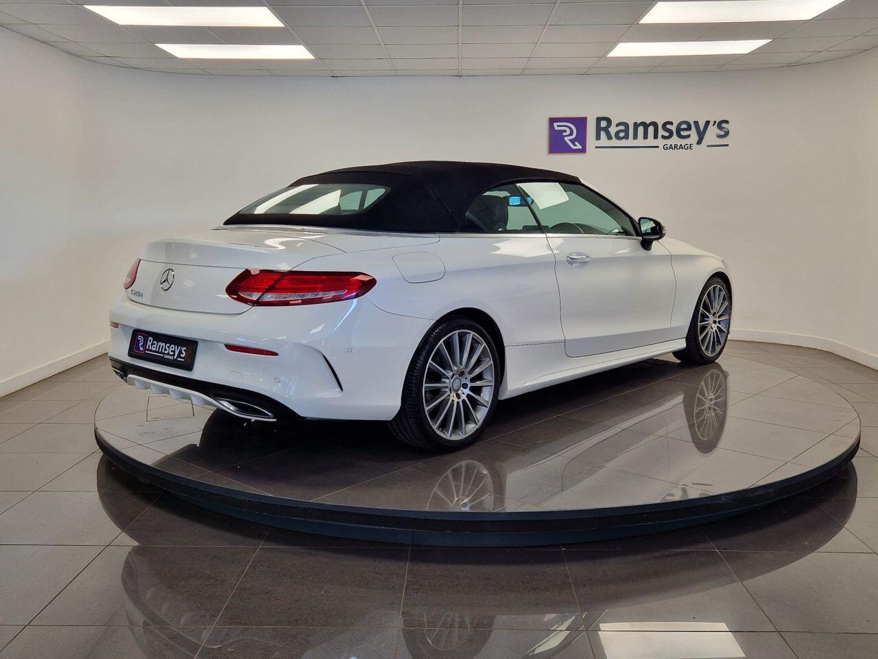 Used Mercedes-Benz C Class 2017 for sale - 76562502: Photo 4