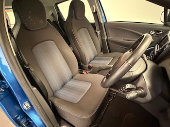 Used Renault Zoe 2018 for sale - 76701062: Photo