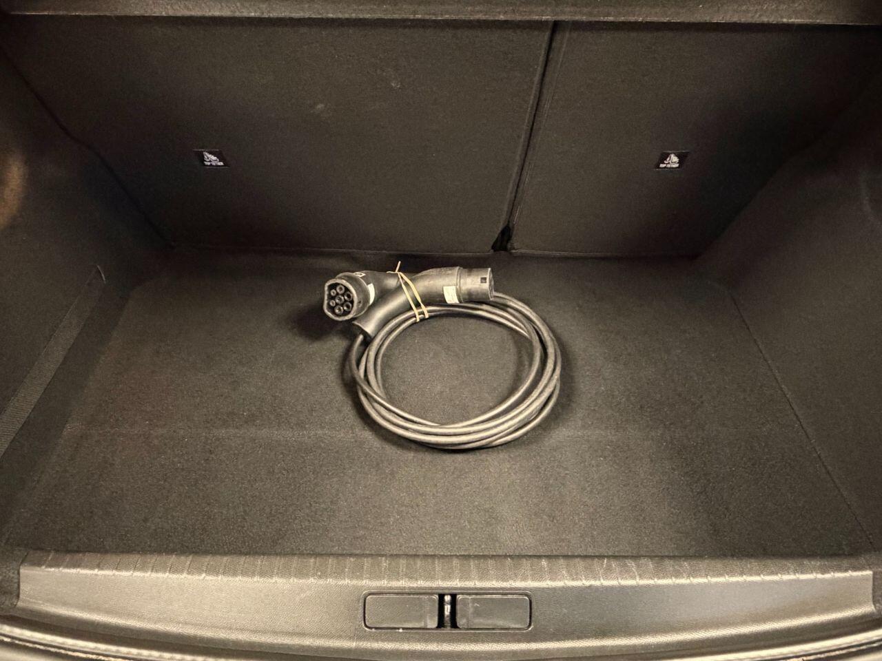 Used Peugeot E-208 2022 for sale - 76700597: Photo 11