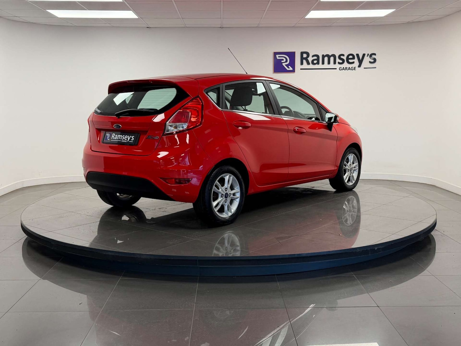 Used Ford Fiesta 2016 for sale - 77591971: Photo 4