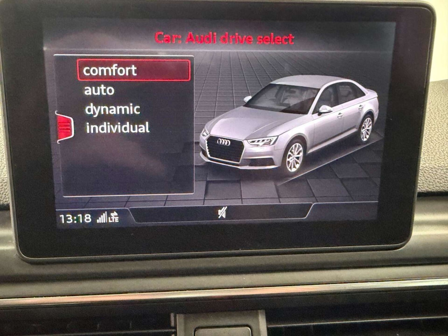 Used Audi A4 2018 for sale - 77505988: Photo 15