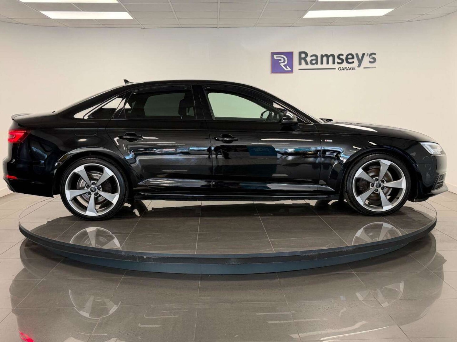 Used Audi A4 2018 for sale - 77505988: Photo 21