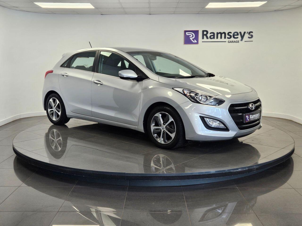 Used Hyundai i30 2015 for sale - 76561408: Photo 1
