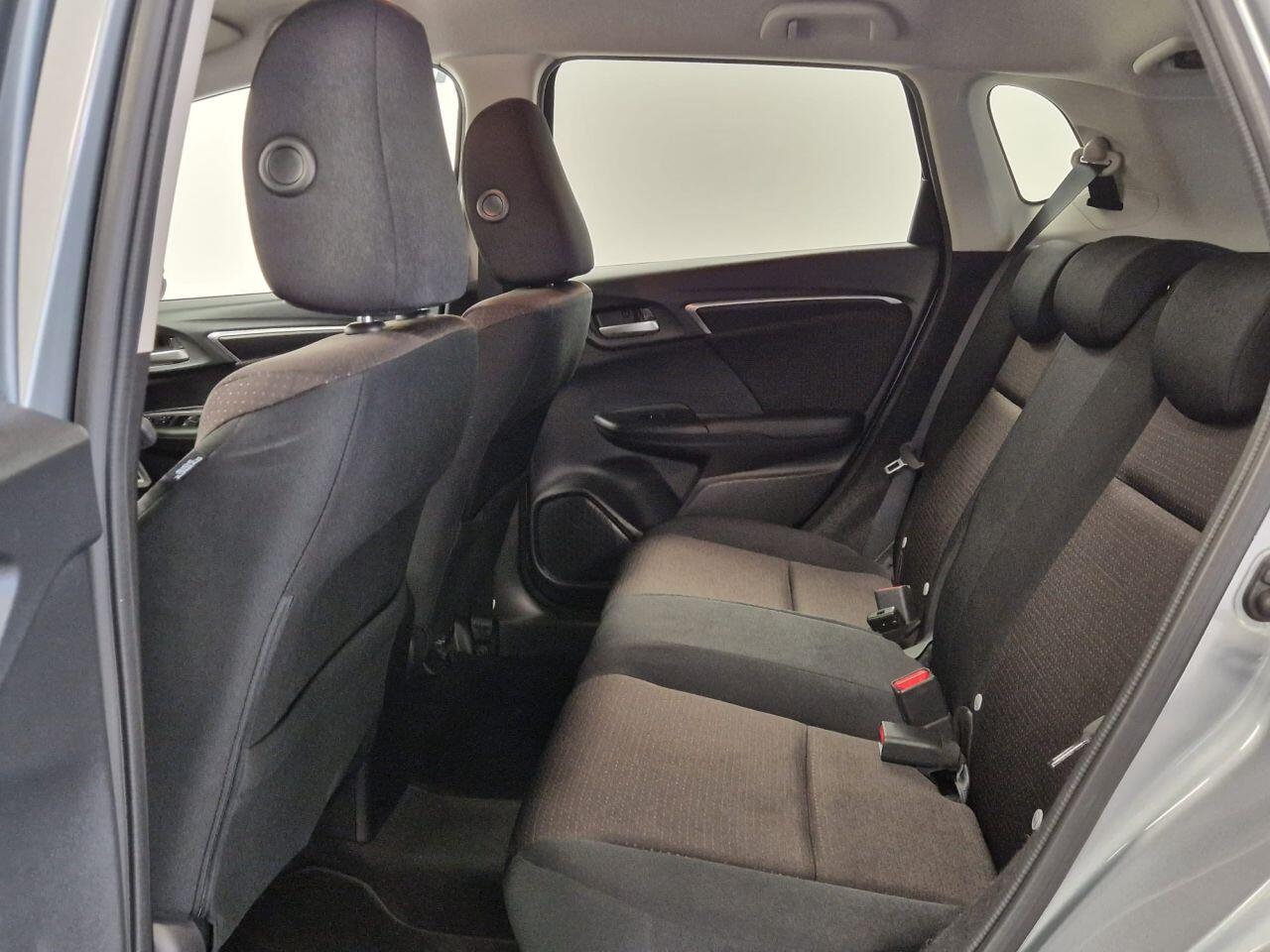 Used Honda Jazz 2016 for sale - 77066598: Photo 10