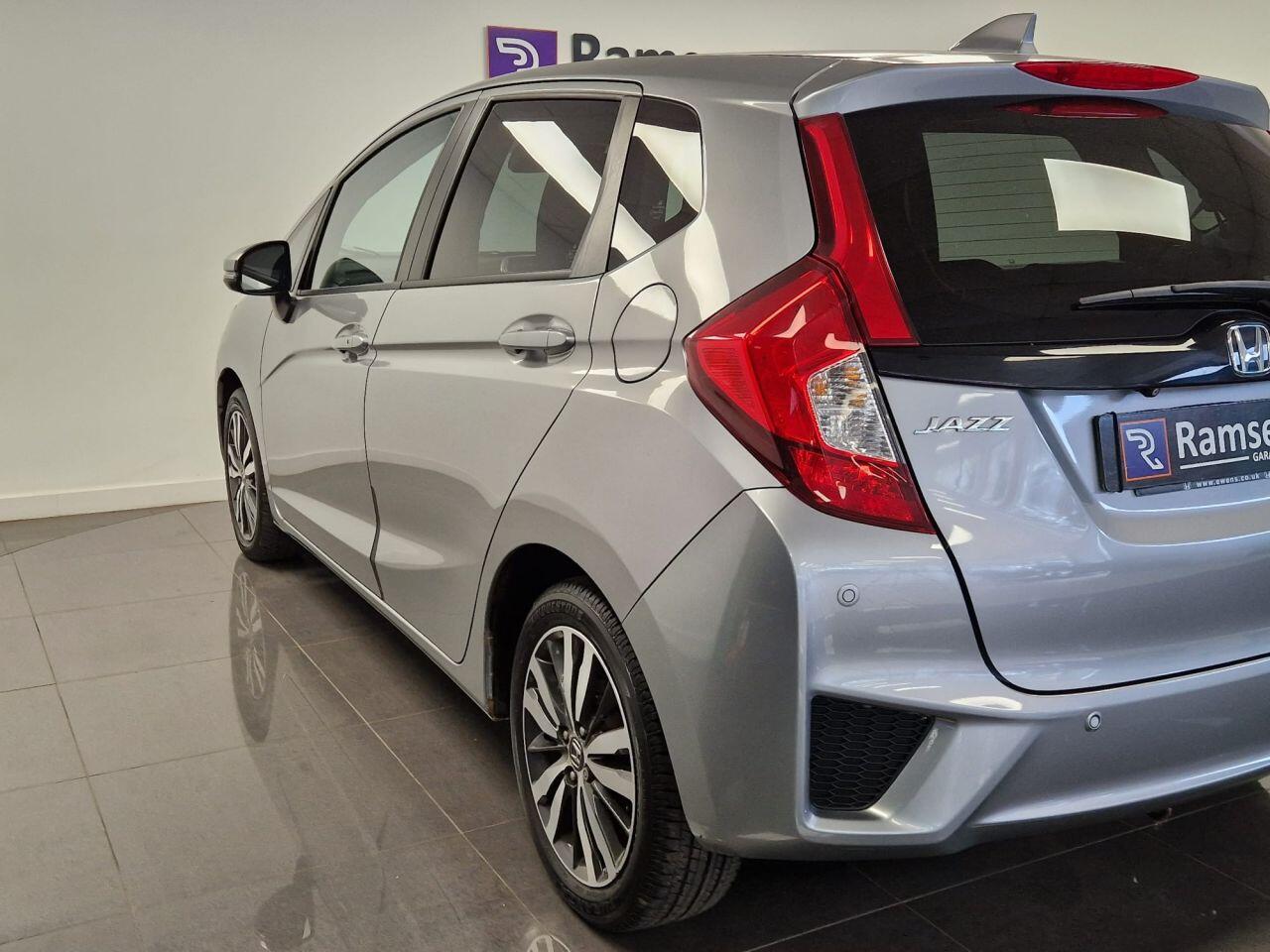 Used Honda Jazz 2016 for sale - 77066598: Photo 20