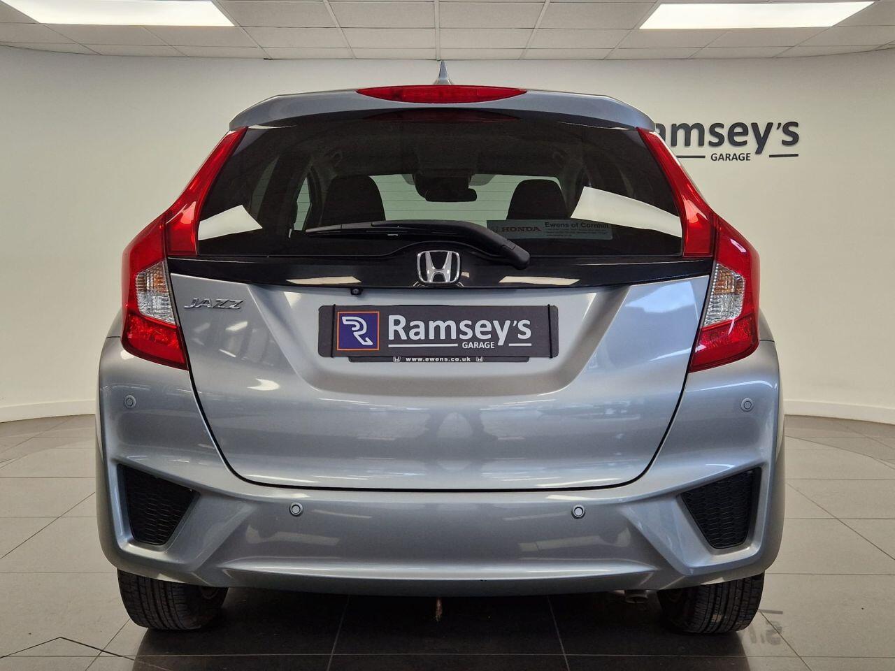 Used Honda Jazz 2016 for sale - 77066598: Photo 21