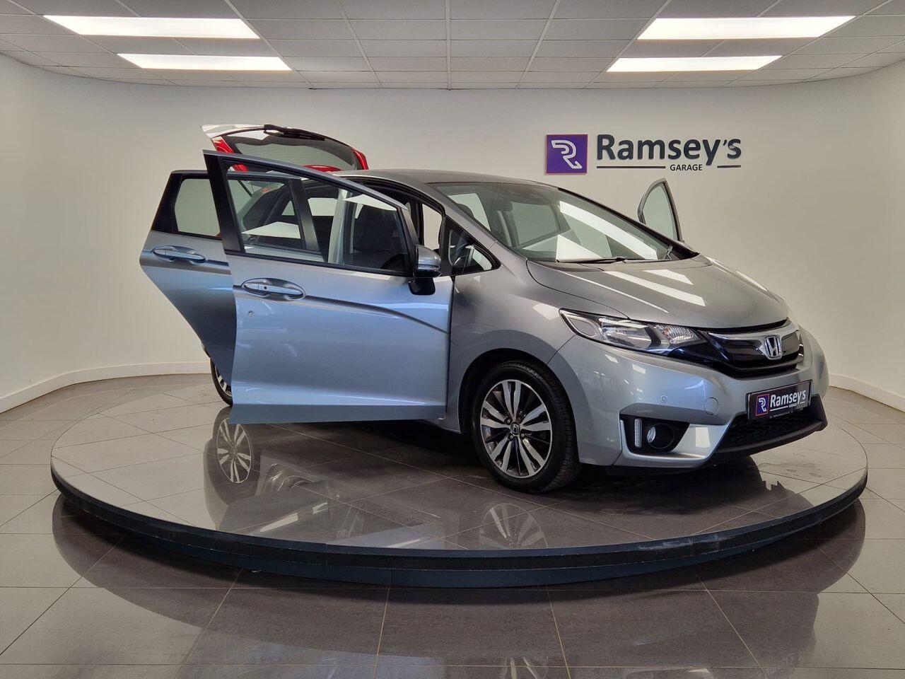 Used Honda Jazz 2016 for sale - 77066598: Photo 27