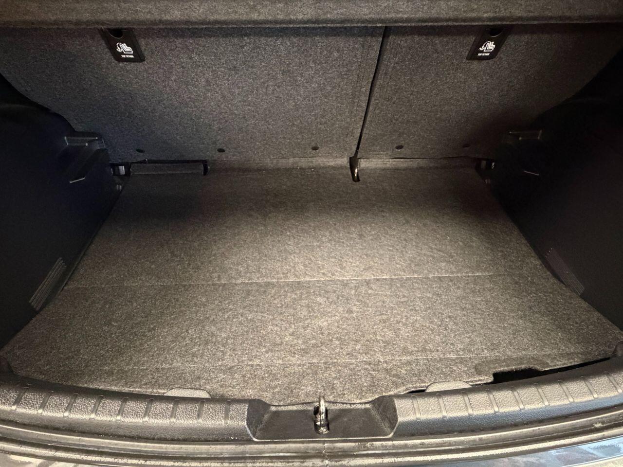 Used Toyota Yaris 2017 for sale - 76561887: Photo 11