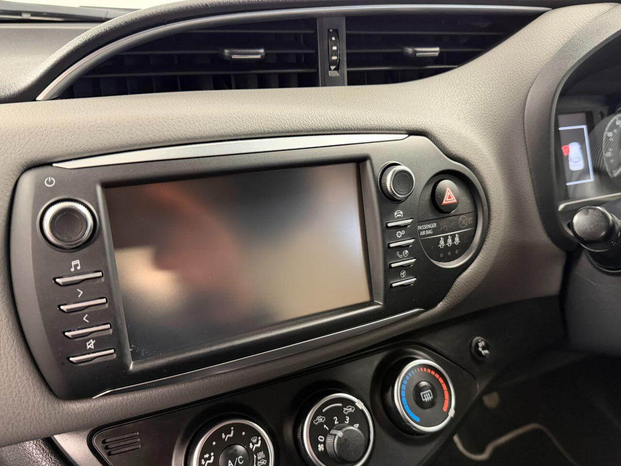 Used Toyota Yaris 2017 for sale - 76561887: Photo 15