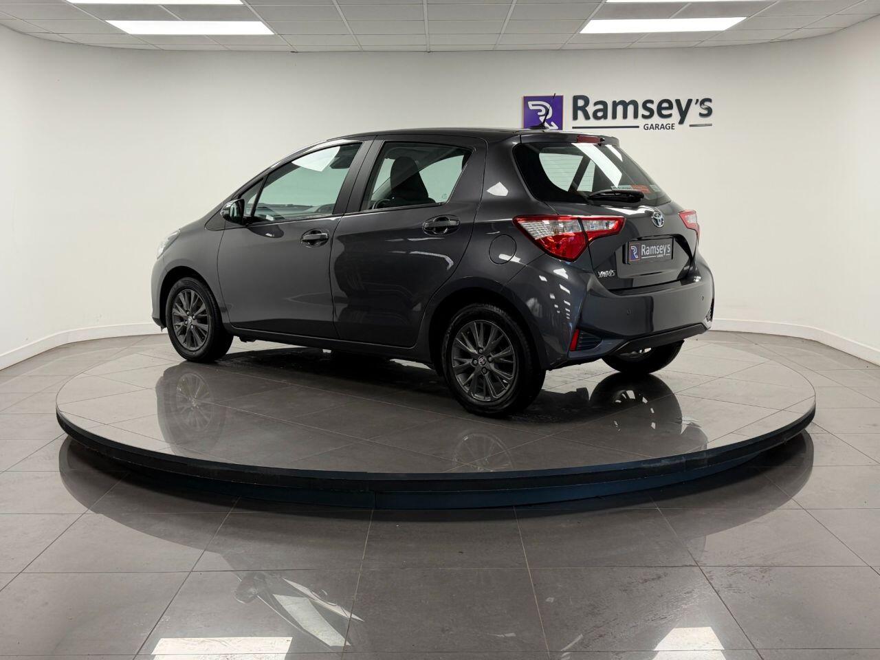 Used Toyota Yaris 2017 for sale - 76561887: Photo 26