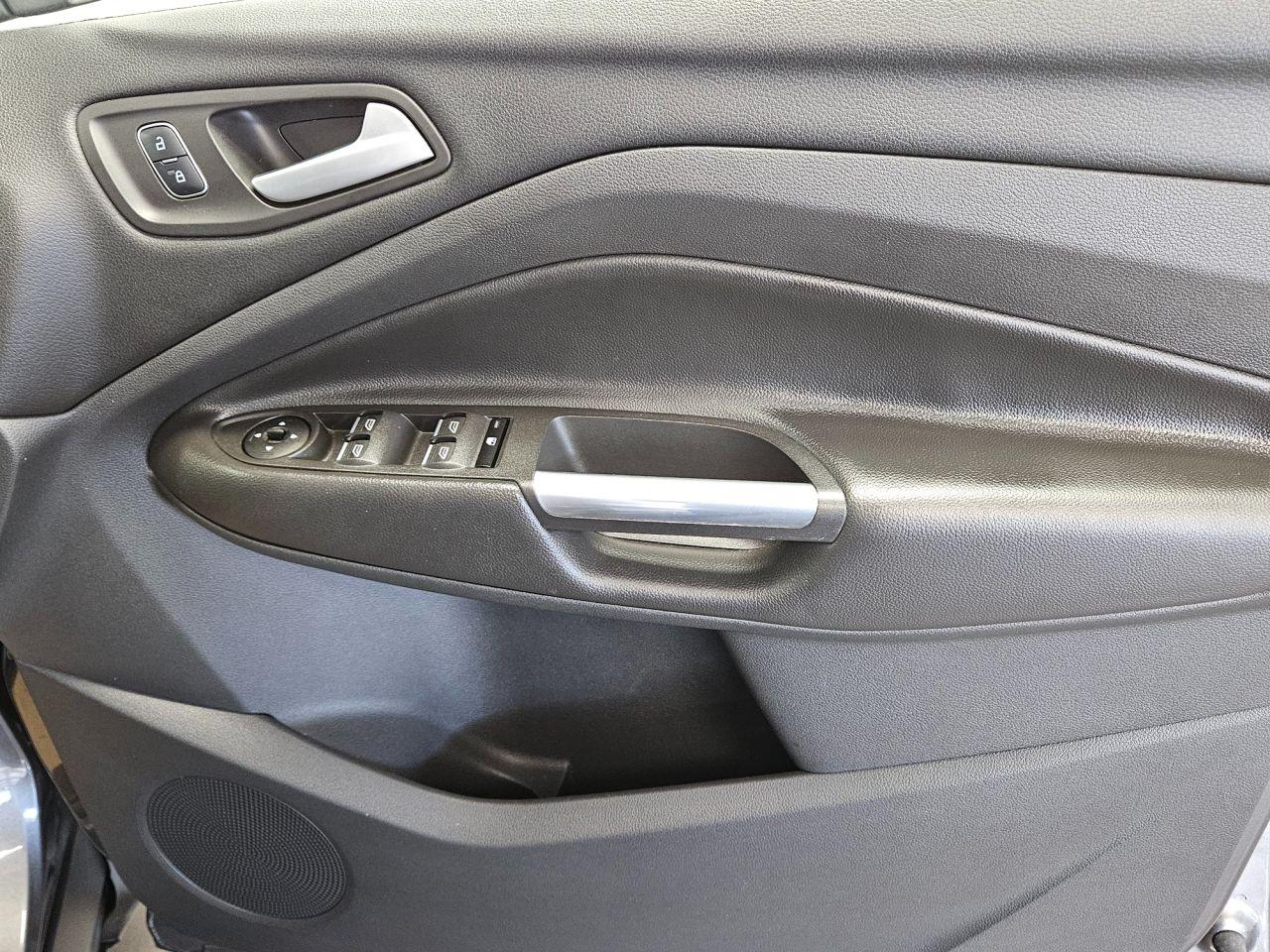 Used Ford Kuga 2017 for sale - 76562291: Photo 15