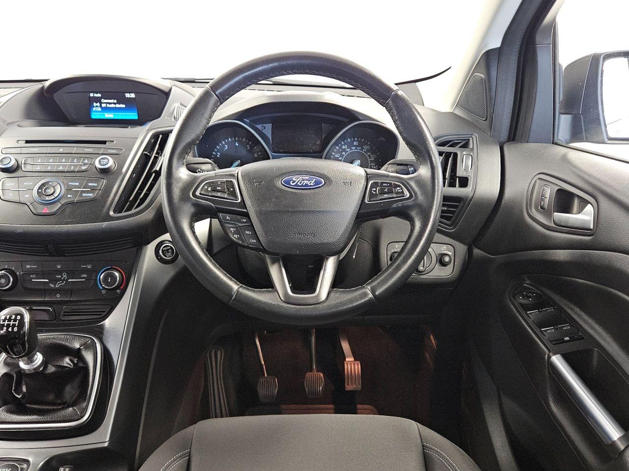Used Ford Kuga 2017 for sale - 76562291: Photo 2