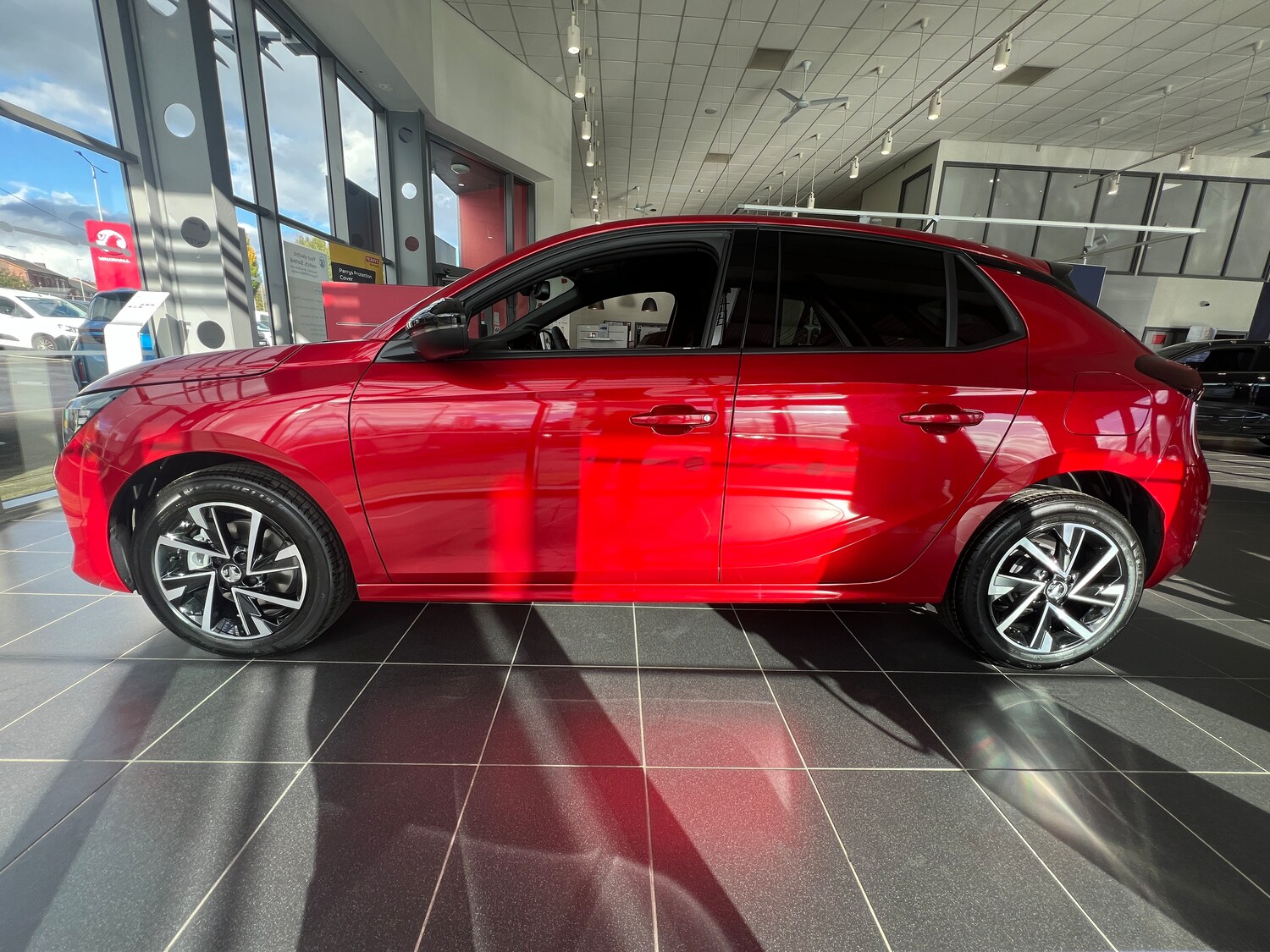 Used Vauxhall Corsa 2025 for sale - 76330756: Photo 3