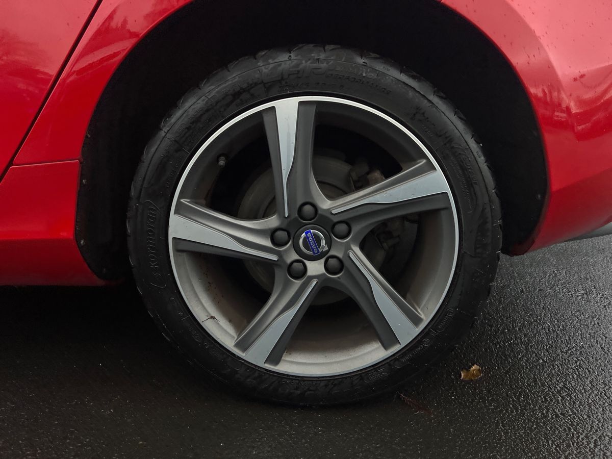 Used Volvo V40 2015 for sale - 77318528: Photo 21