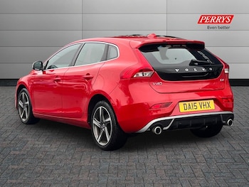 Used Volvo V40 2015 for sale - 77318528: Photo