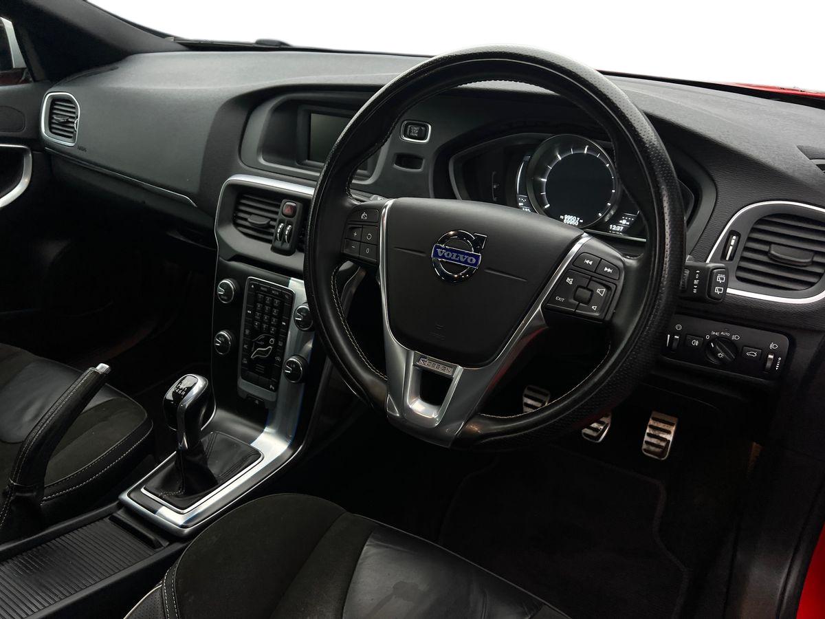 Used Volvo V40 2015 for sale - 77318528: Photo 8