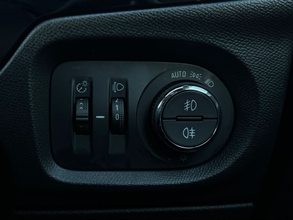 Used Vauxhall Corsa 2022 for sale - 76757175: Photo 37