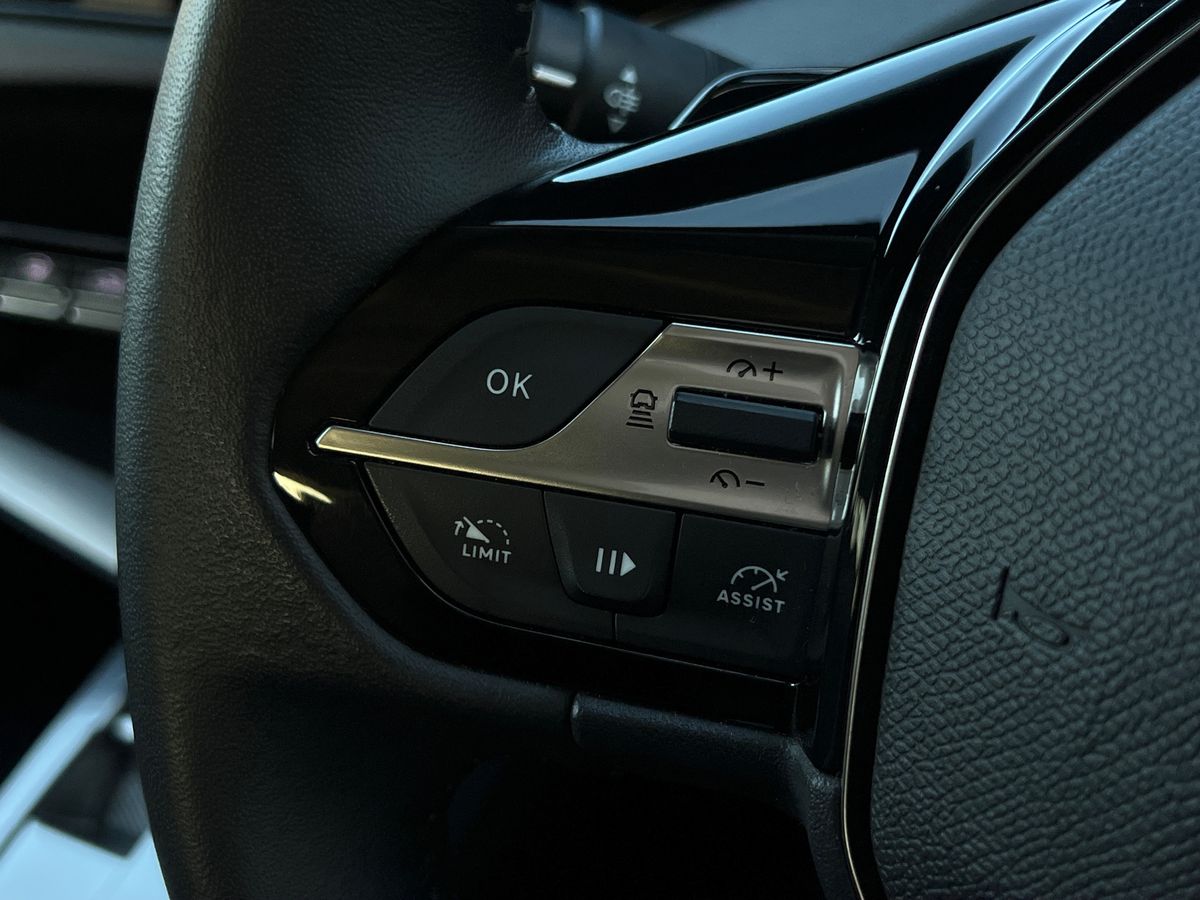 Used Peugeot 308 2023 for sale - 77077478: Photo 17