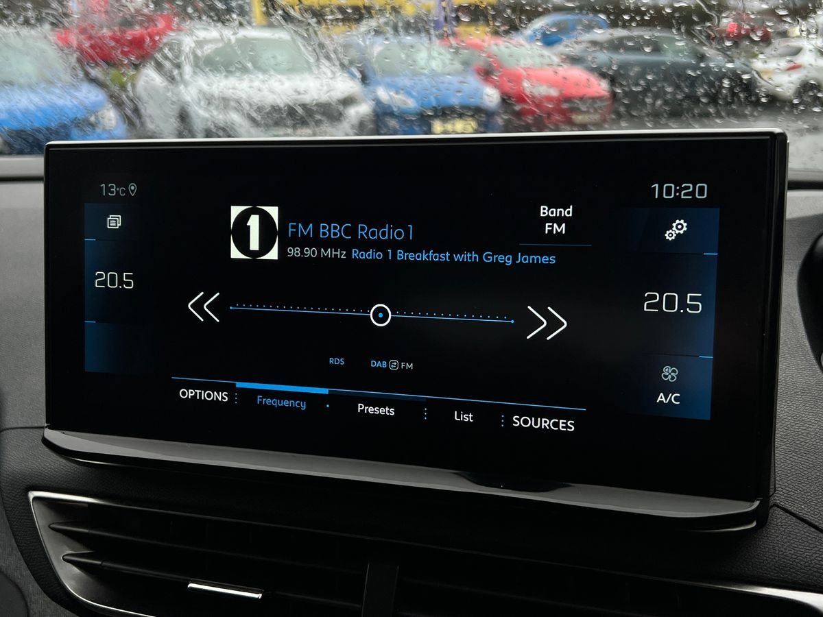 Used Peugeot 3008 2022 for sale - 76853642: Photo 10