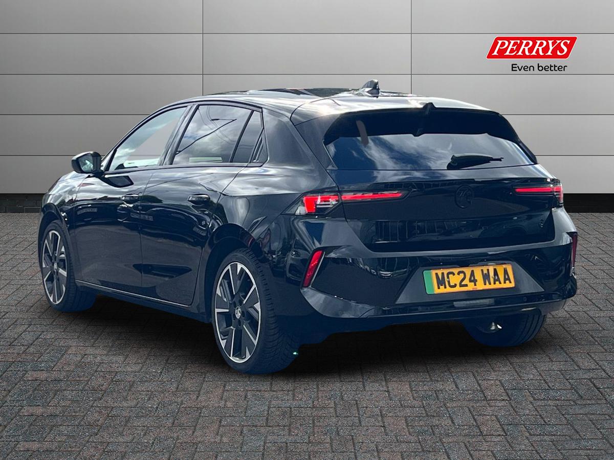 Used Vauxhall Astra 2024 for sale - 76650492: Photo 2