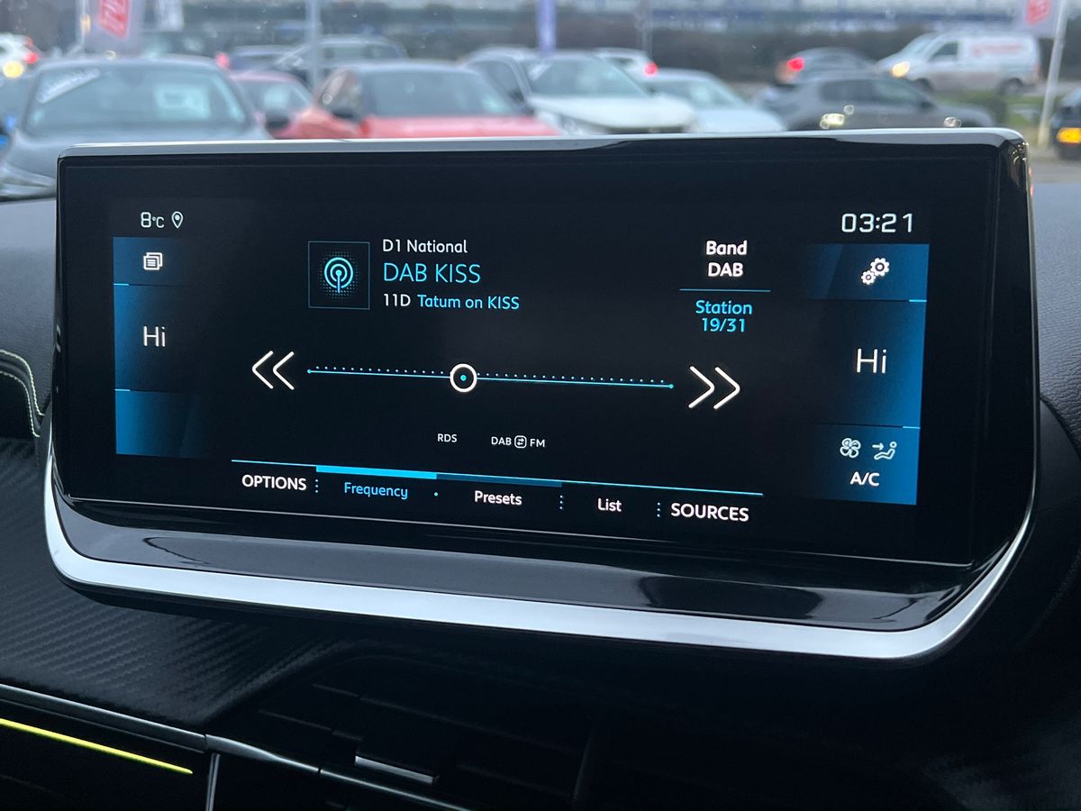 Used Peugeot 2008 2022 for sale - 77033859: Photo 10