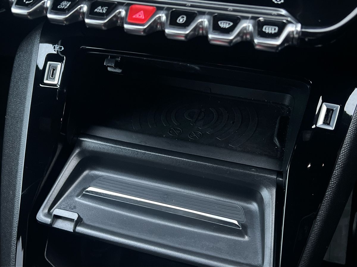 Used Peugeot 2008 2022 for sale - 77033859: Photo 35