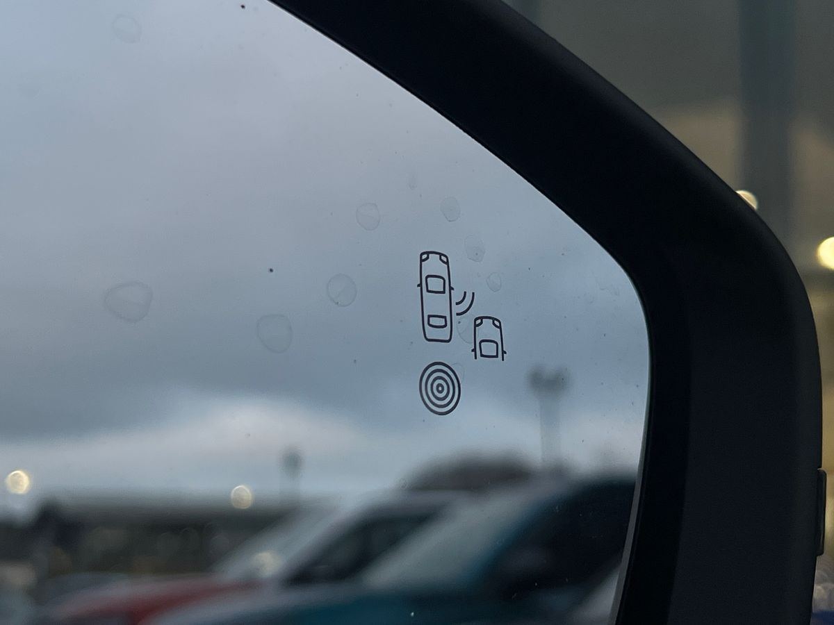 Used Peugeot 2008 2022 for sale - 77033859: Photo 46