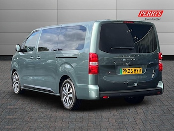 Used Peugeot Traveller 2025 for sale - 75945706: Photo