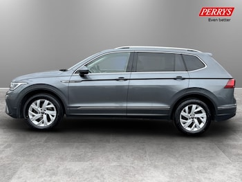 Used Volkswagen Tiguan Allspace 2024 for sale - 78053906: Photo