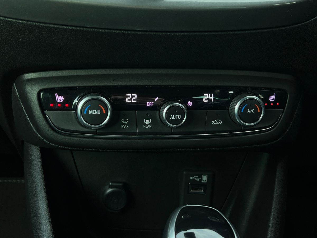 Used Vauxhall Crossland 2022 for sale - 76892385: Photo 12