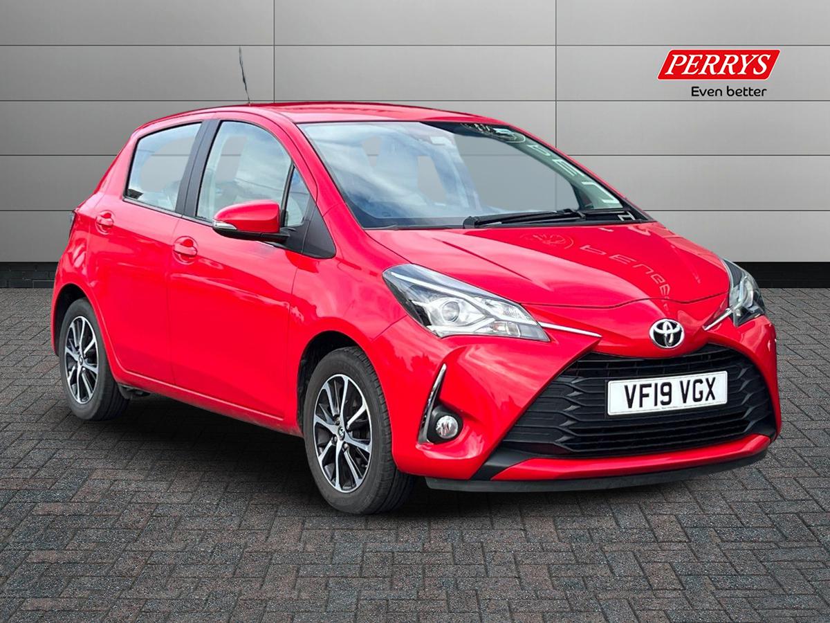 Used Toyota Yaris 2019 for sale - 76142120: Photo 1