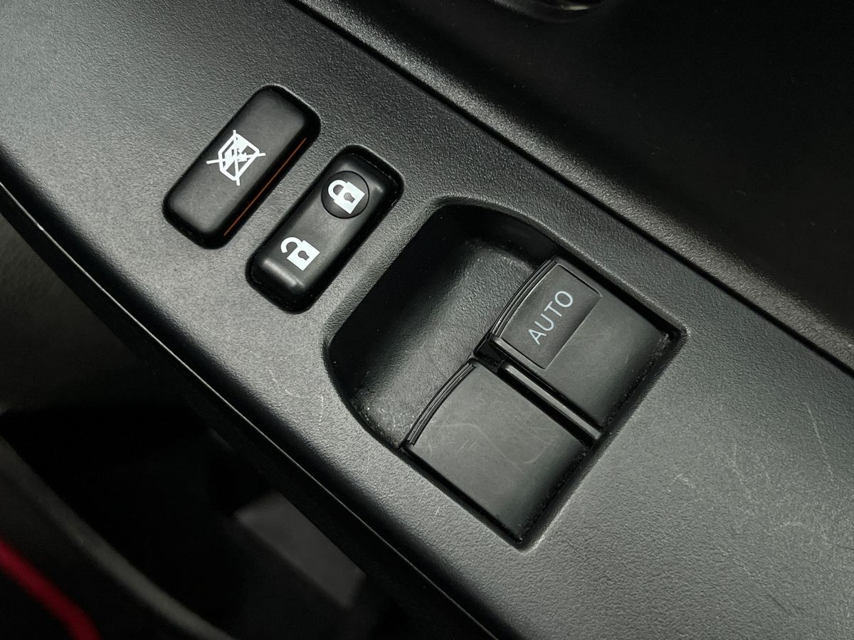 Used Toyota Yaris 2019 for sale - 76142120: Photo 18