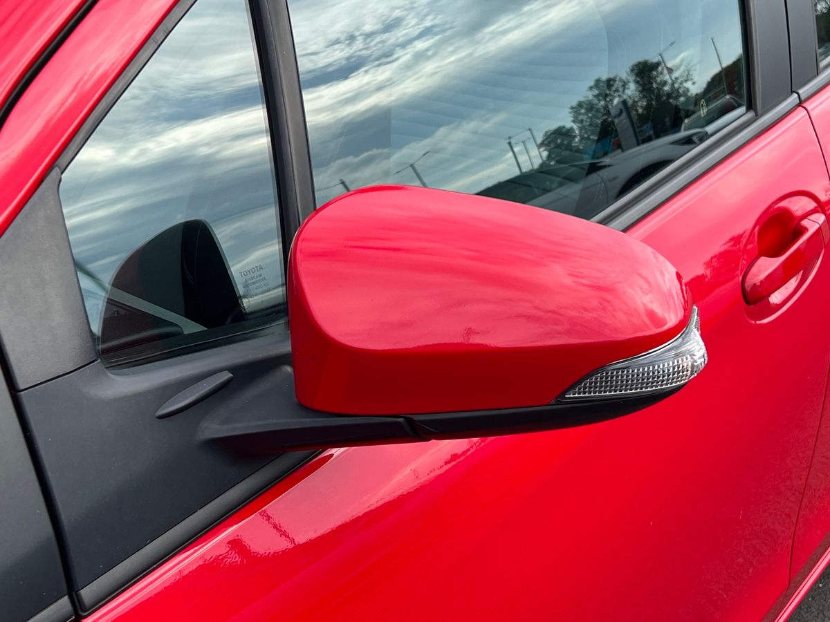 Used Toyota Yaris 2019 for sale - 76142120: Photo 24