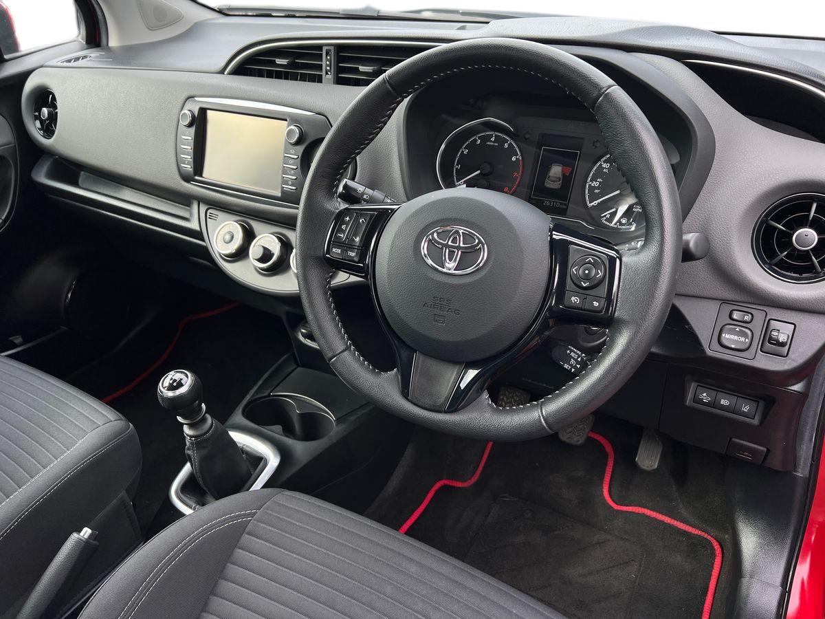 Used Toyota Yaris 2019 for sale - 76142120: Photo 8