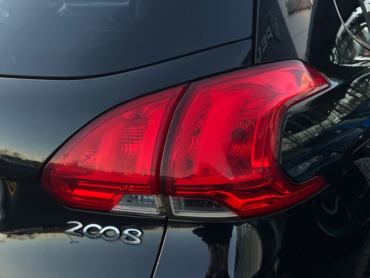 Used Peugeot 2008 2015 for sale - 76625902: Photo 25