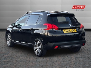 Used Peugeot 2008 2015 for sale - 76625902: Photo