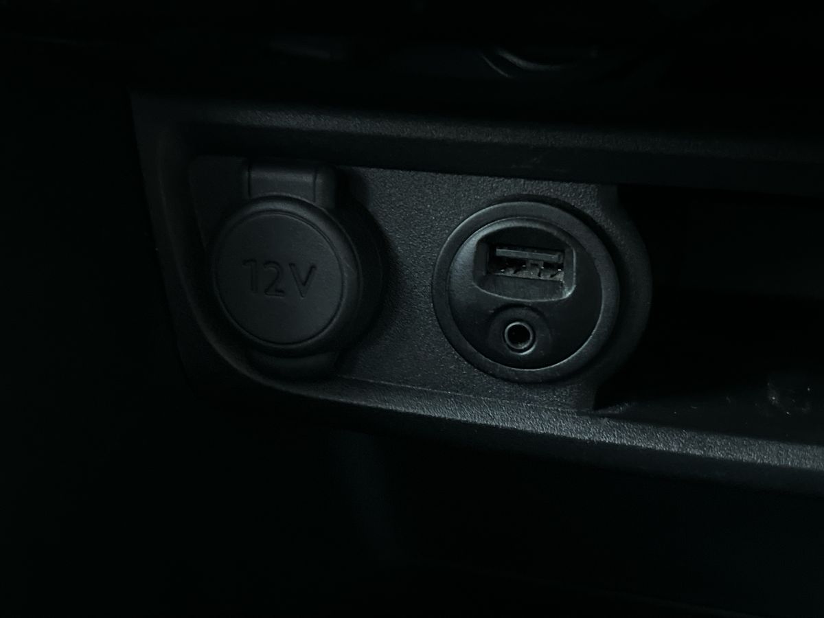 Used Peugeot 2008 2015 for sale - 76625902: Photo 35