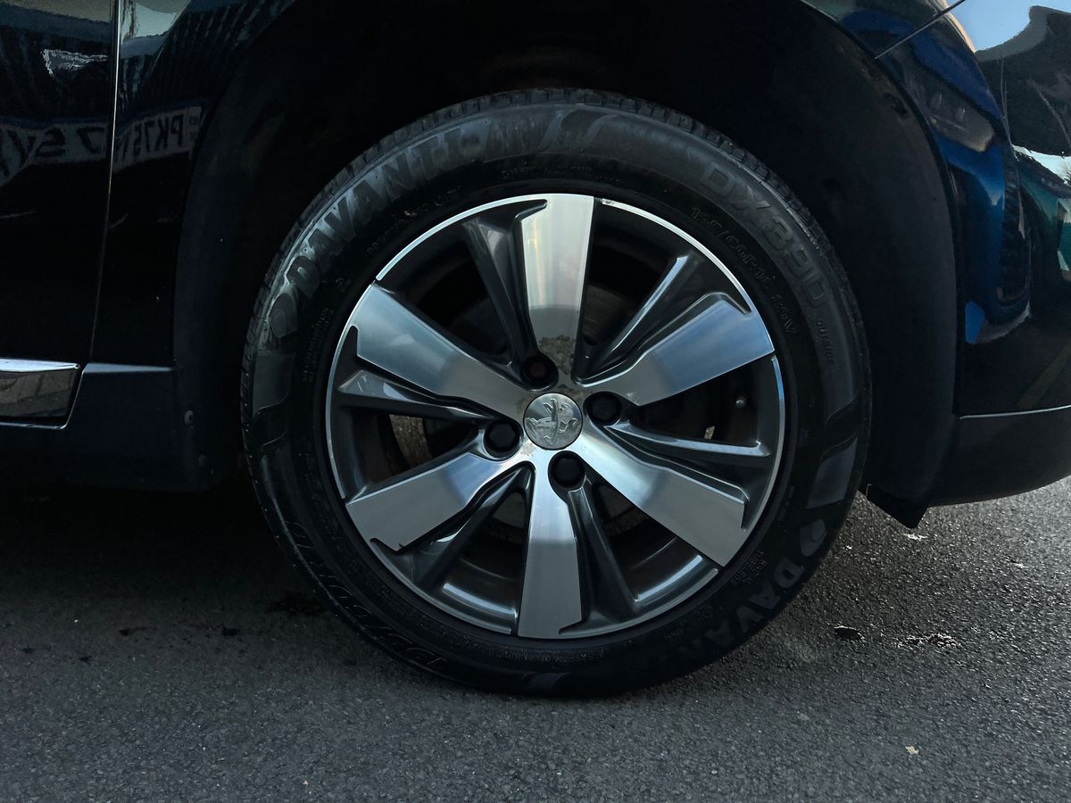 Used Peugeot 2008 2015 for sale - 76625902: Photo 7