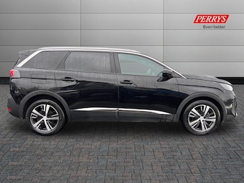 Used Peugeot 5008 2023 for sale - 76757149: Photo