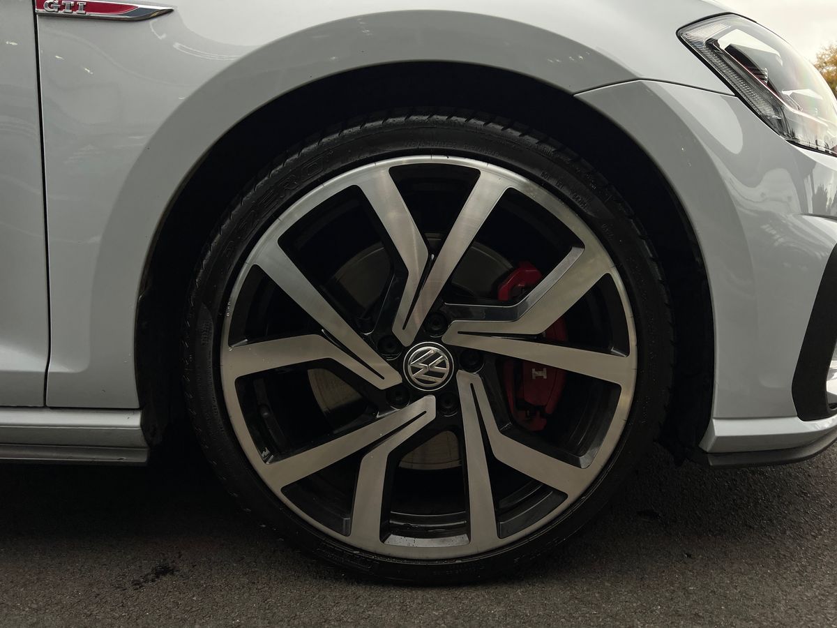 Used Volkswagen Golf 2019 for sale - 76219886: Photo 22