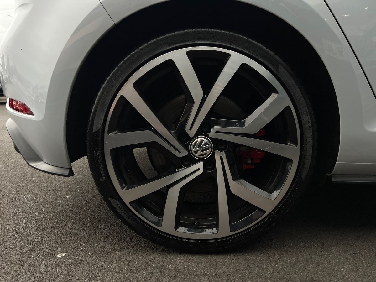 Used Volkswagen Golf 2019 for sale - 76219886: Photo 23