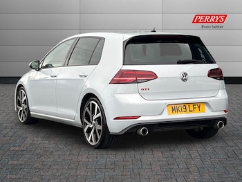 Used Volkswagen Golf 2019 for sale - 76219886: Photo