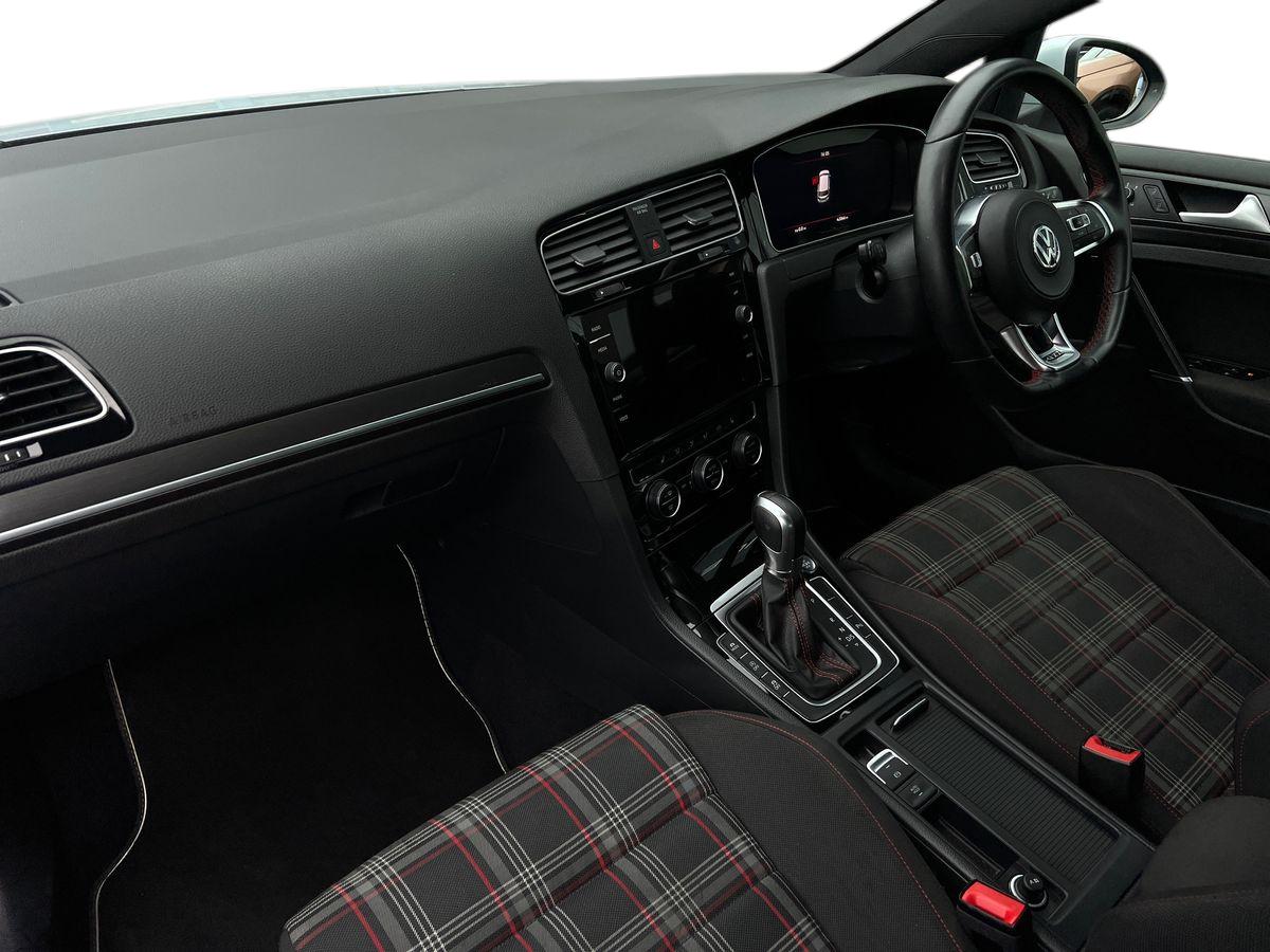 Used Volkswagen Golf 2019 for sale - 76219886: Photo 6