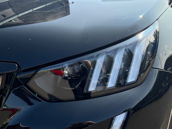 Used Peugeot 2008 2023 for sale - 75637872: Photo 14